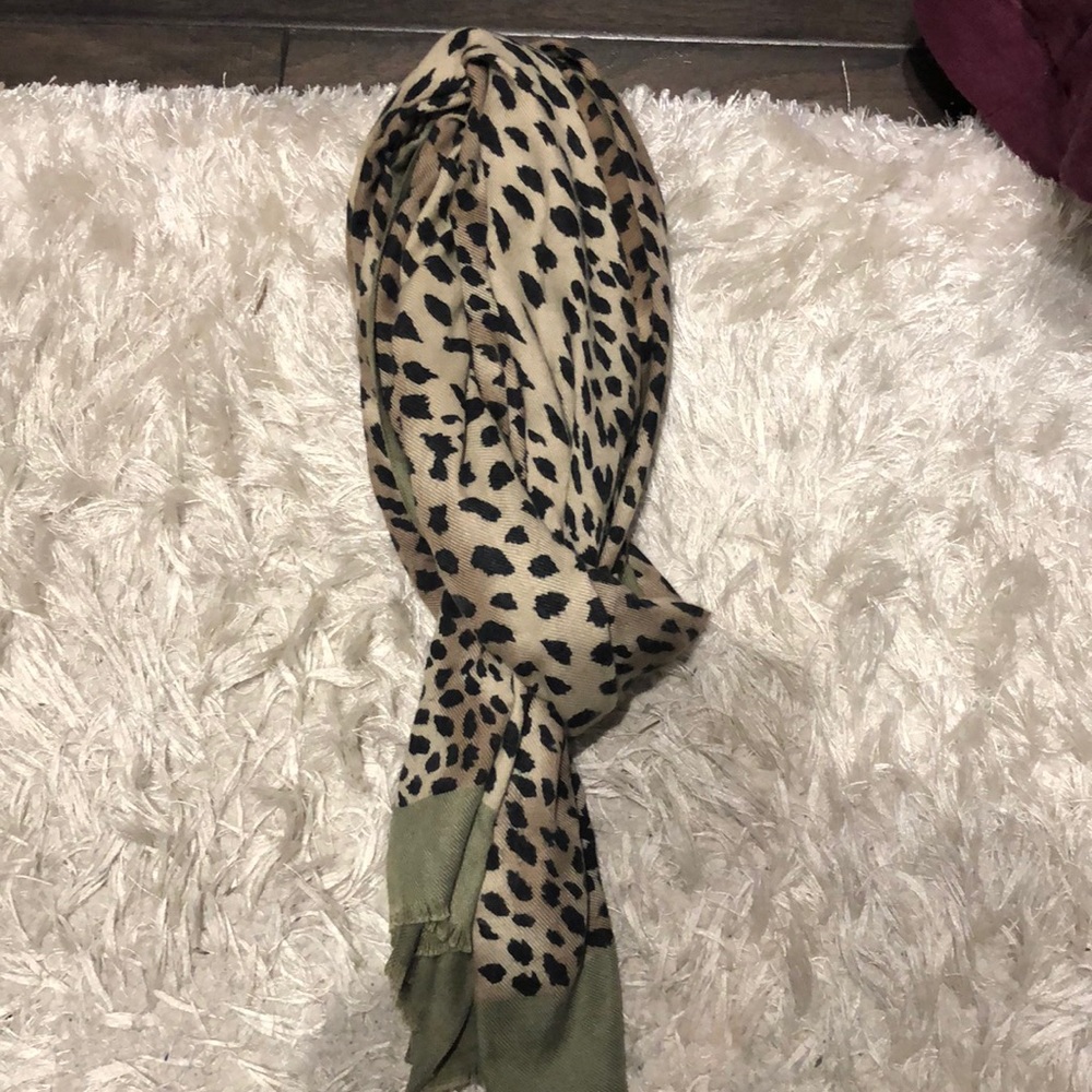 Animal print scarf